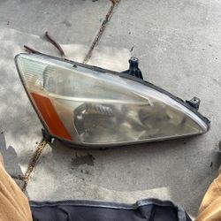 2003 Honda Accord Headlight 