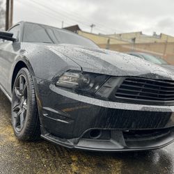 2012 Ford Mustang runs and drives great