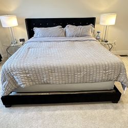 King Bedroom Set For Sale!!! 