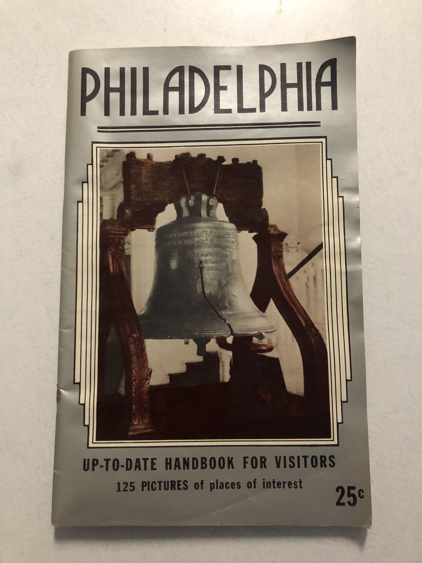 1952 Philadelphia handbook for visitors