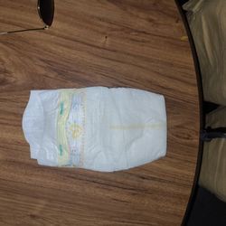 120 Count PAMPERS SIZE 2 