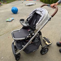 Uppababy cruz stroller & cybex car seat