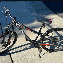 Cannondale 24’ Kids Trail Bicycle 
