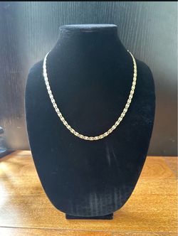 10k tri color 20 inch link chain with a 10k tri color double sided pendant
