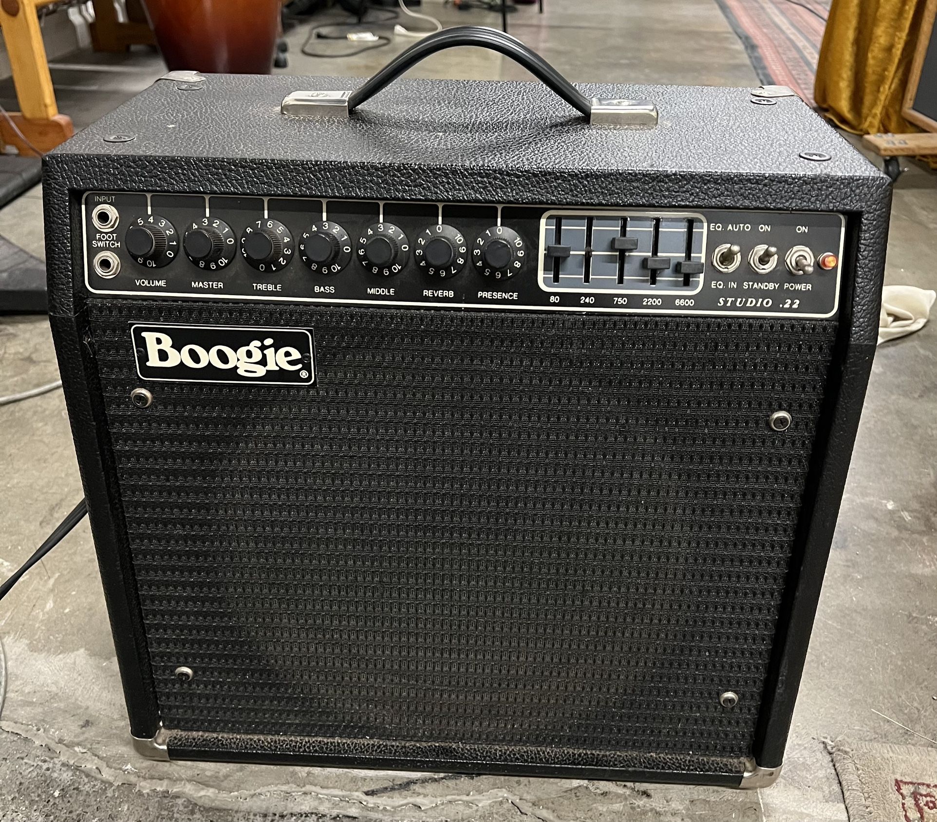 Mesa Boogie Caliber Series Studio 22. Guitar Amp