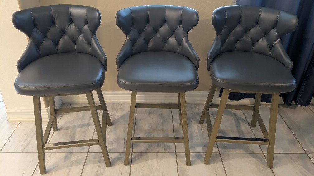 24" Swivel Bar Stools