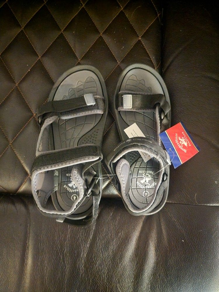 Boys Size 4 Sandals