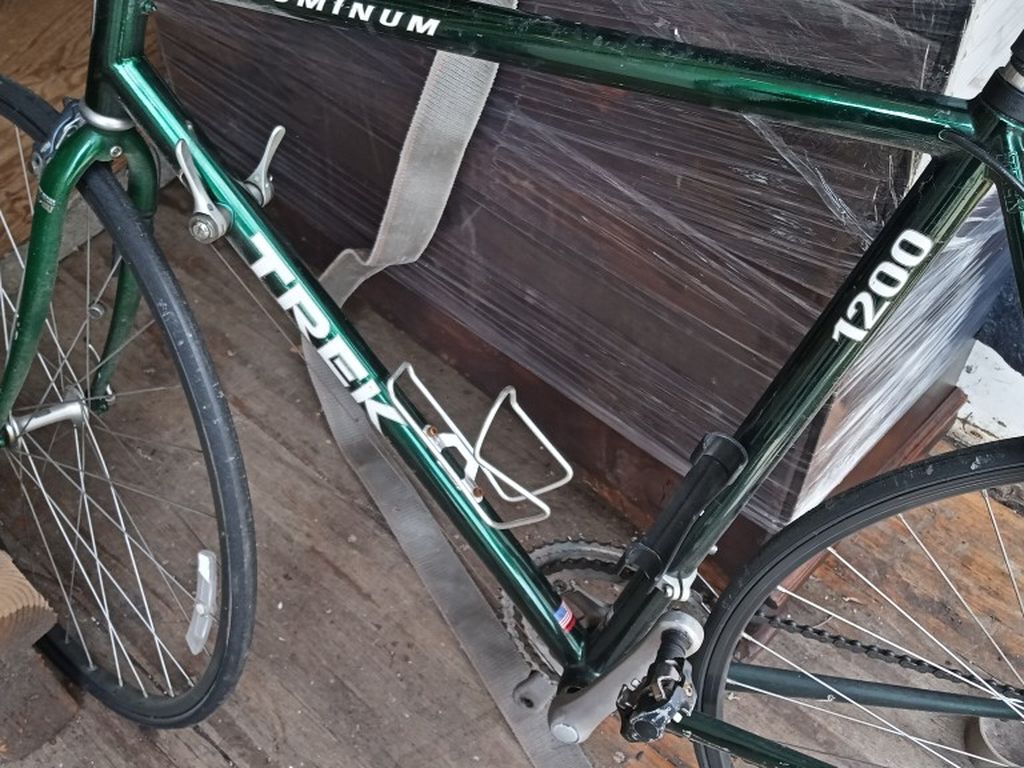 Trek 1200