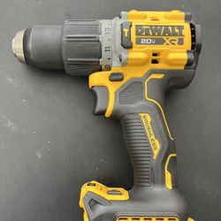 New Dewalt 20v Hammer Drill Xr Brushless 