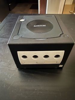 Gamecube with 4 controllers and games