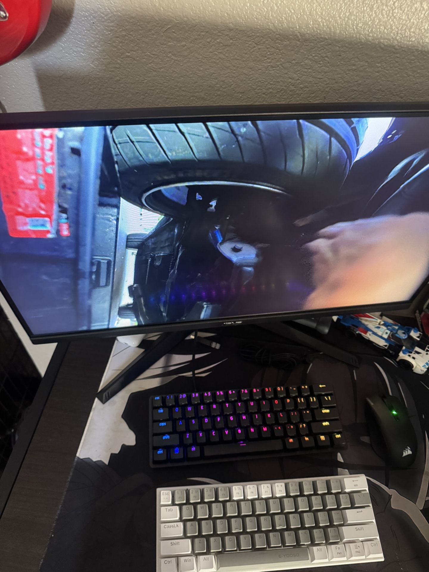 asus Monitor 2 Keyboards And Wireless Mouse 