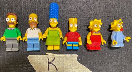 LEGO Simpsons Minifigures – Ned Flanders, Homer, Marge, Bart, Lisa & Maggie