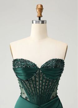 Elegant emerald green gown