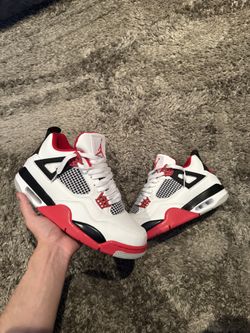 Air Jordan 4 Fire Red 