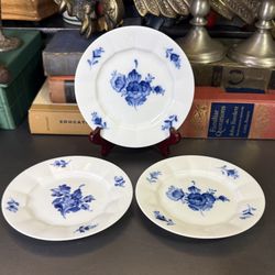 3 Royal Copenhagen Angular Blue Flowers Bread Plates #8553 Denmark 6 1/8” Wide