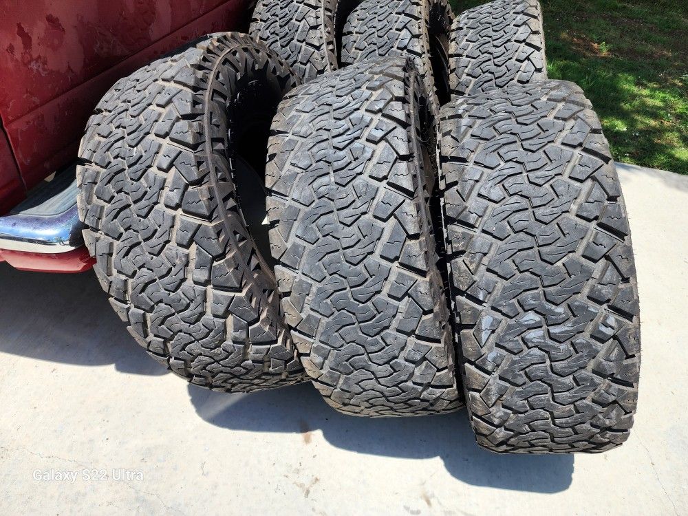 Tires And Rear Aluminum Spacers