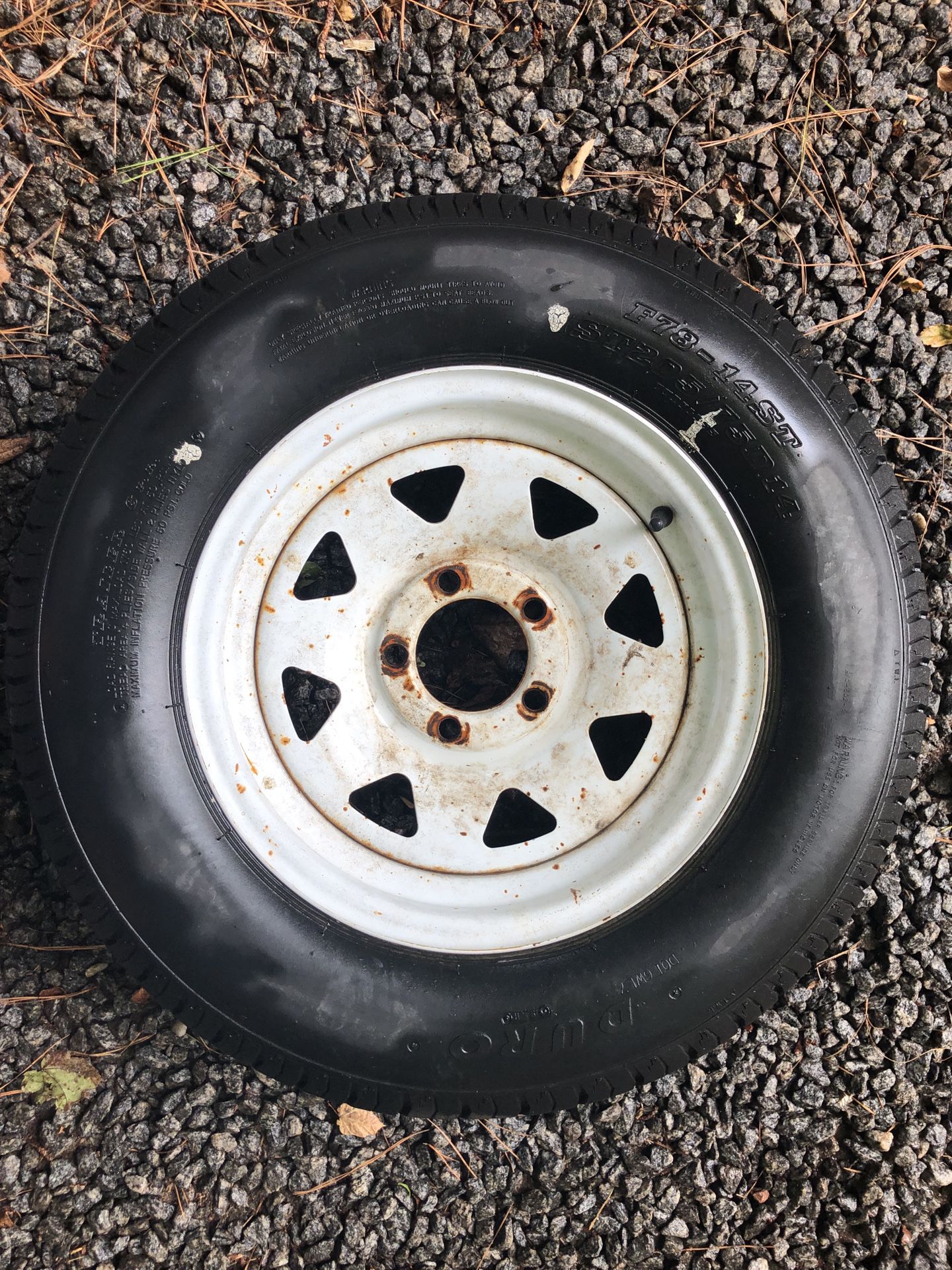 14” Duro Trailer Tire