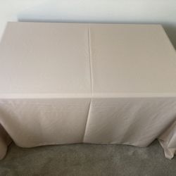 3’x5’ Used Dining Table & New Table Cloth