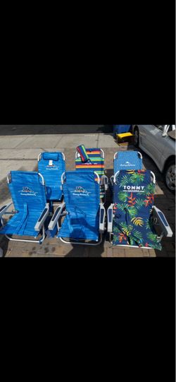 Tommy Bahama Backpack Beach Chairs ( read description)