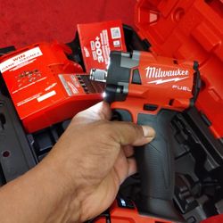 1/2 M18 Milwaukee Fuel Impact Wrech Kit $230