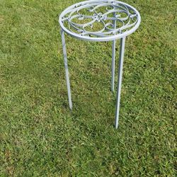 Plant Stand 