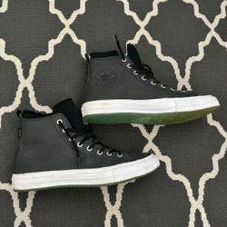Used Men’s Cold Climate Converse 