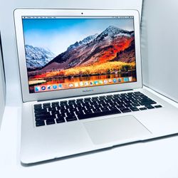 Apple MacBook Air 13” 2010 2GB//256GB SSD Fully Functional