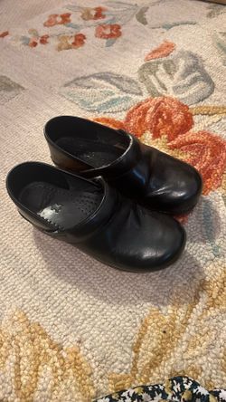 Dansko Professional Work Clogs size 38