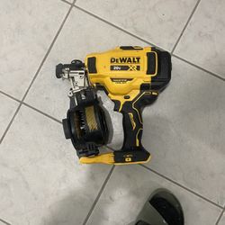 Roofing Nail Gun