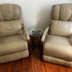 Pair Of TV Recliner Lounge Chairs