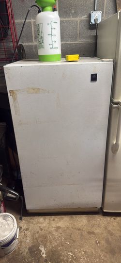 GE freezer