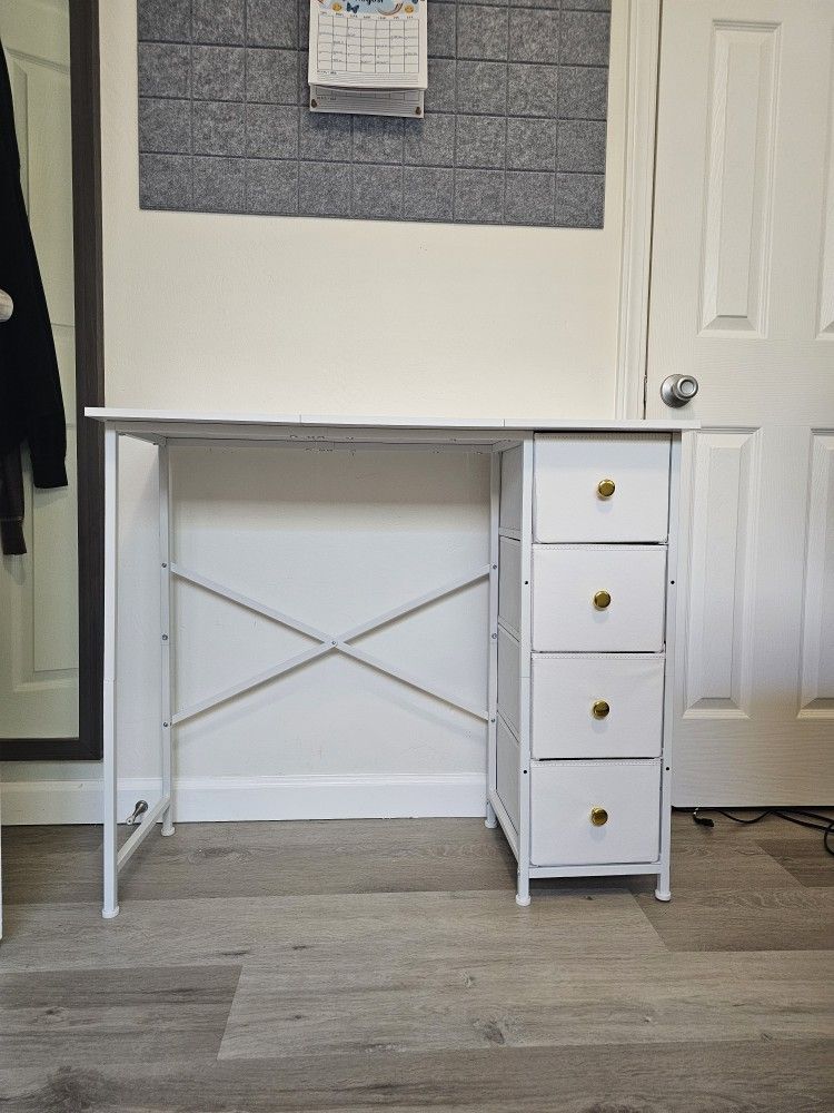 Small Desk