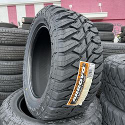 🚘🚨vendo set de llantas Lt 33x12.50 20 arroyo M/T tires
