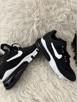 Deportivos Nike nuevos talla 11