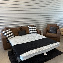 American Furniture Pull-Out Sleeper Couch/Sofa 