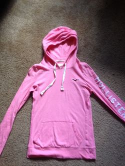 HoLLiStEr PuLLoVeR HooDiE