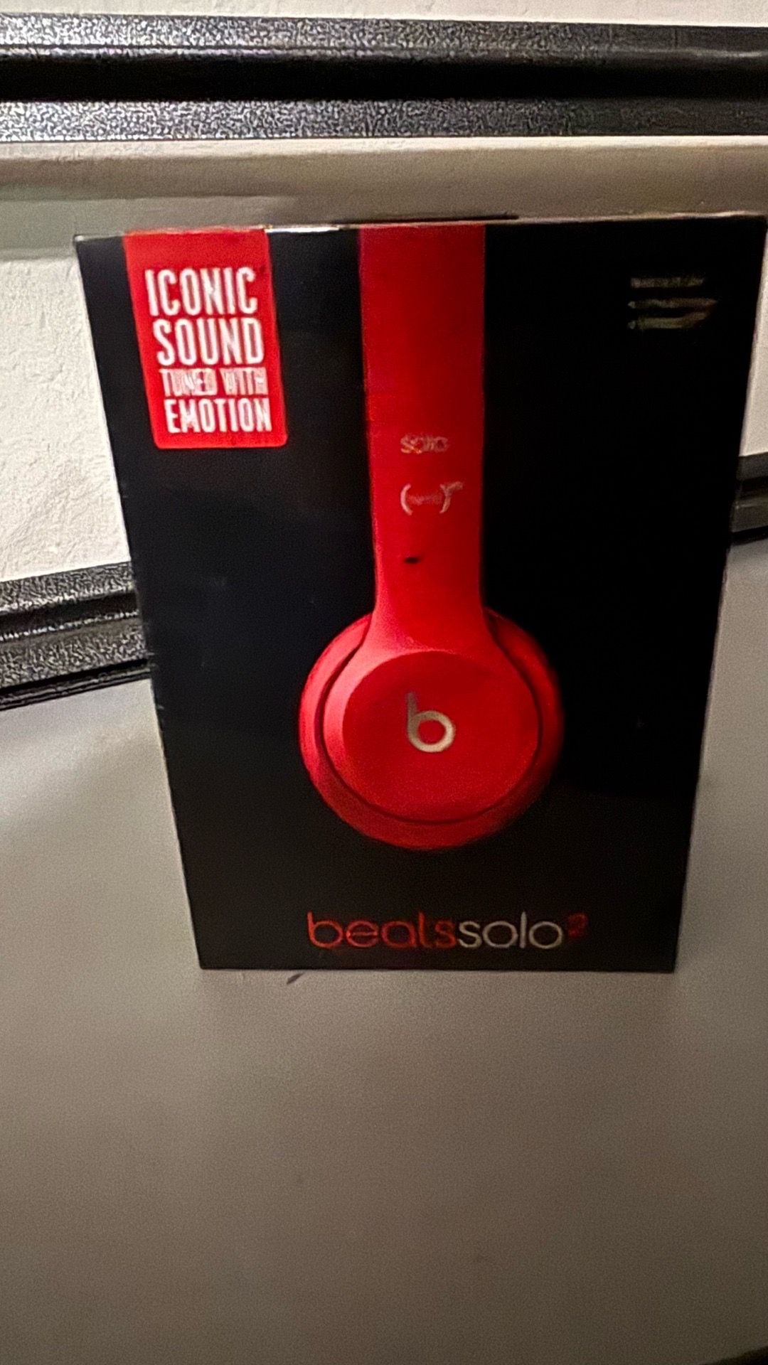 Beats wireless headphones