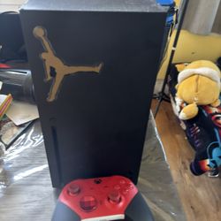 Xbox One X With Elite Remote Control Xbox Also Has A Couple Of Games Already In The Xbox As Digital Form Message Me For More Info 