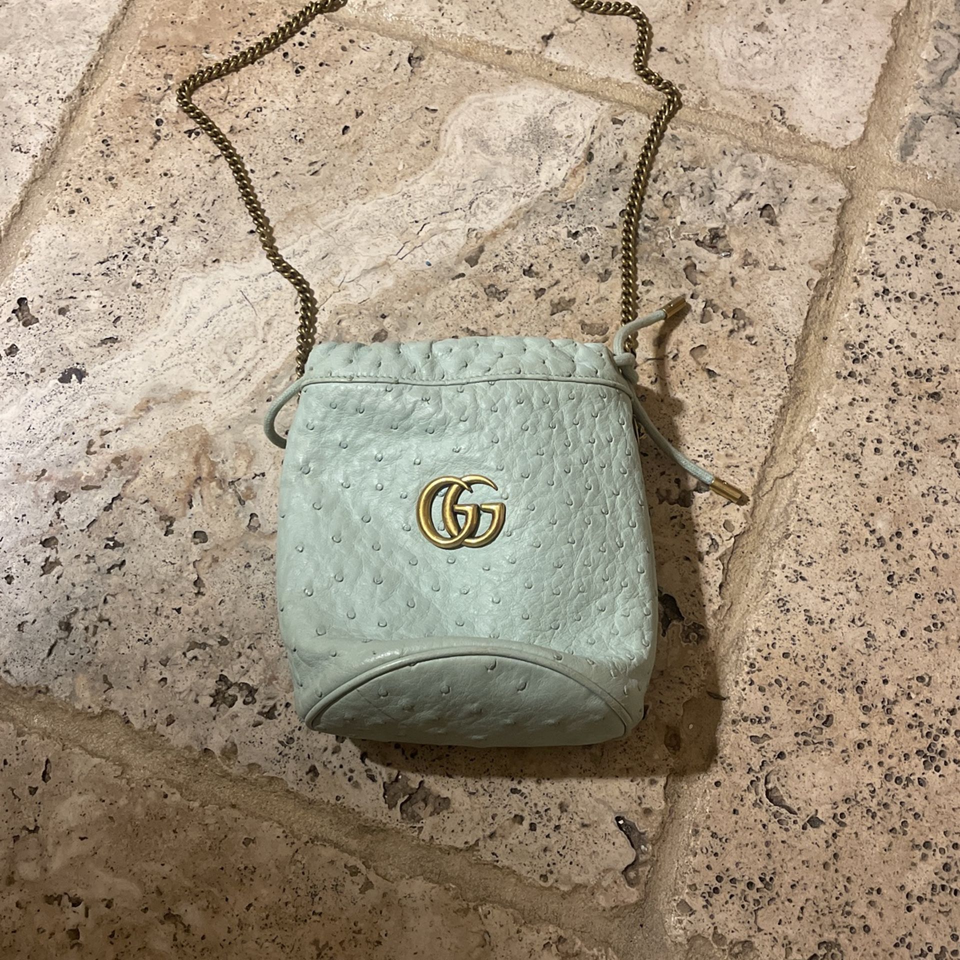 Gucci GG Marmont mini Bucket Bag 100% Authentic