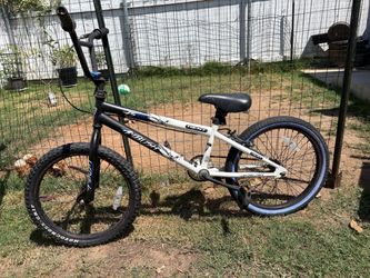 Boys BMX bike