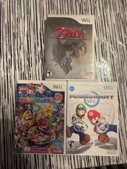 Nintendo Wii Games Bundle – Zelda, Mario Party 9, Mario Kart, Read description