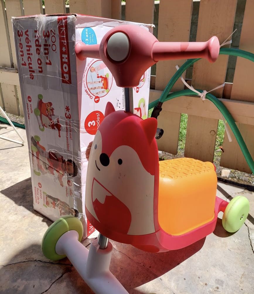 SKIP HOP 3 in 1 Ride on Toy Scooter Baby/Toddler/Kids - Red Fox