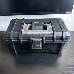 Husky Heavy Duty Plastic Portable 16 Inch Tool Box
