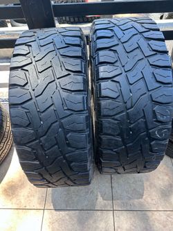 Toyo open country RT 35/12/50R20LT