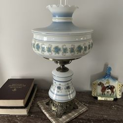 Vintage Quiznos Hurricane Lamp