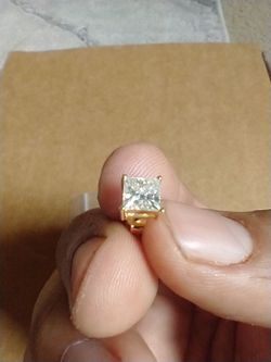 Princess Cut Earrings GOLD 1.0CT Brand new