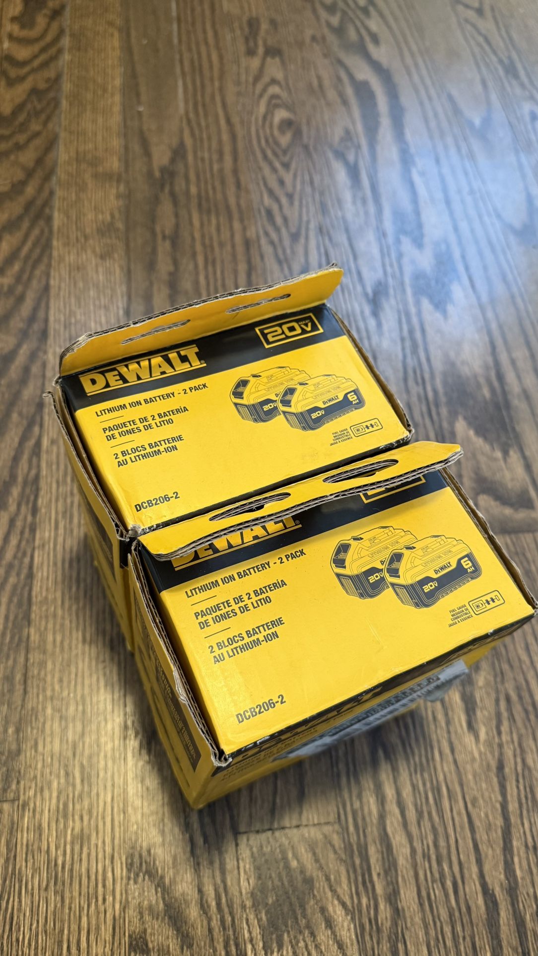 20V MAX Premium Lithium-Ion 6.0Ah Battery Pack (2 Pack)