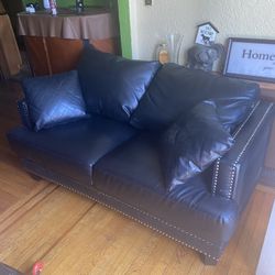 Black love seat Sofa