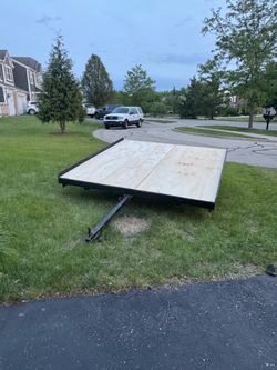 8Ft x 8Ft Tilt Trailer