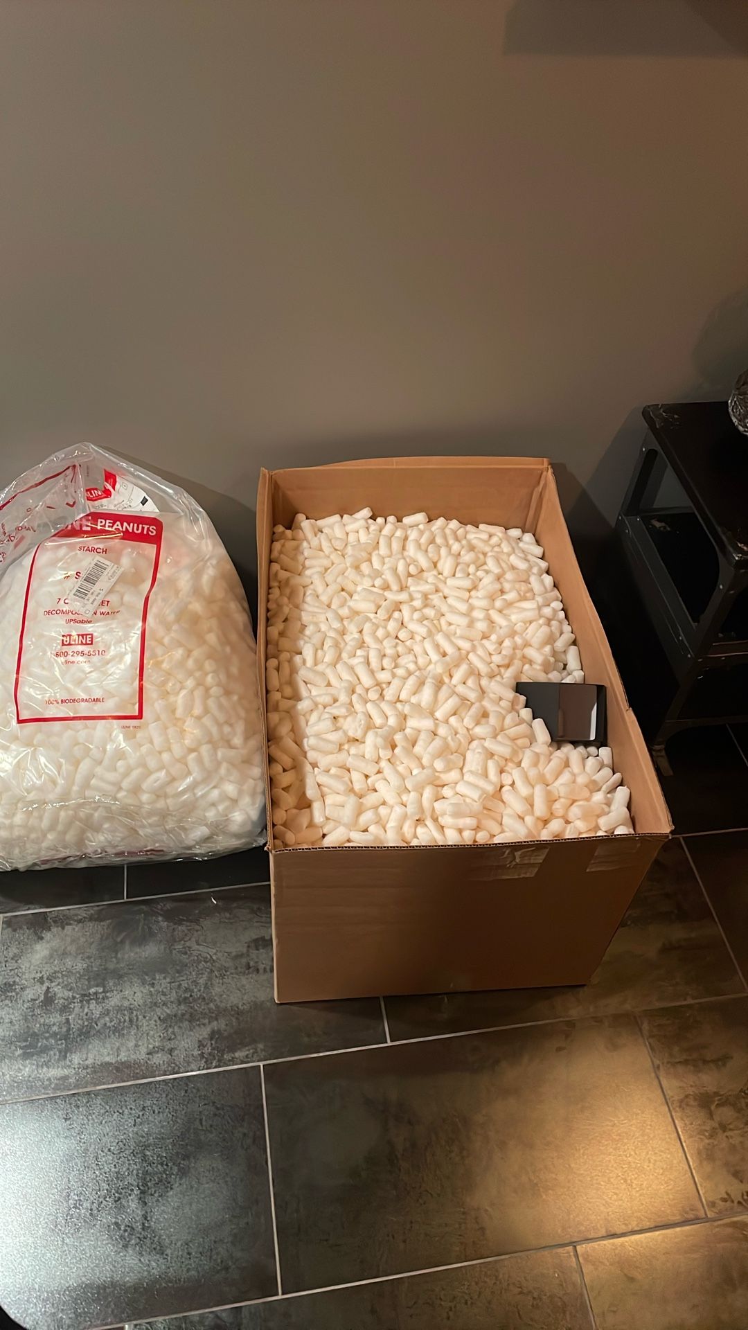 Free Never Used Packing Peanuts.  Large Box Full And Half Of 7cubic Feet Bag  